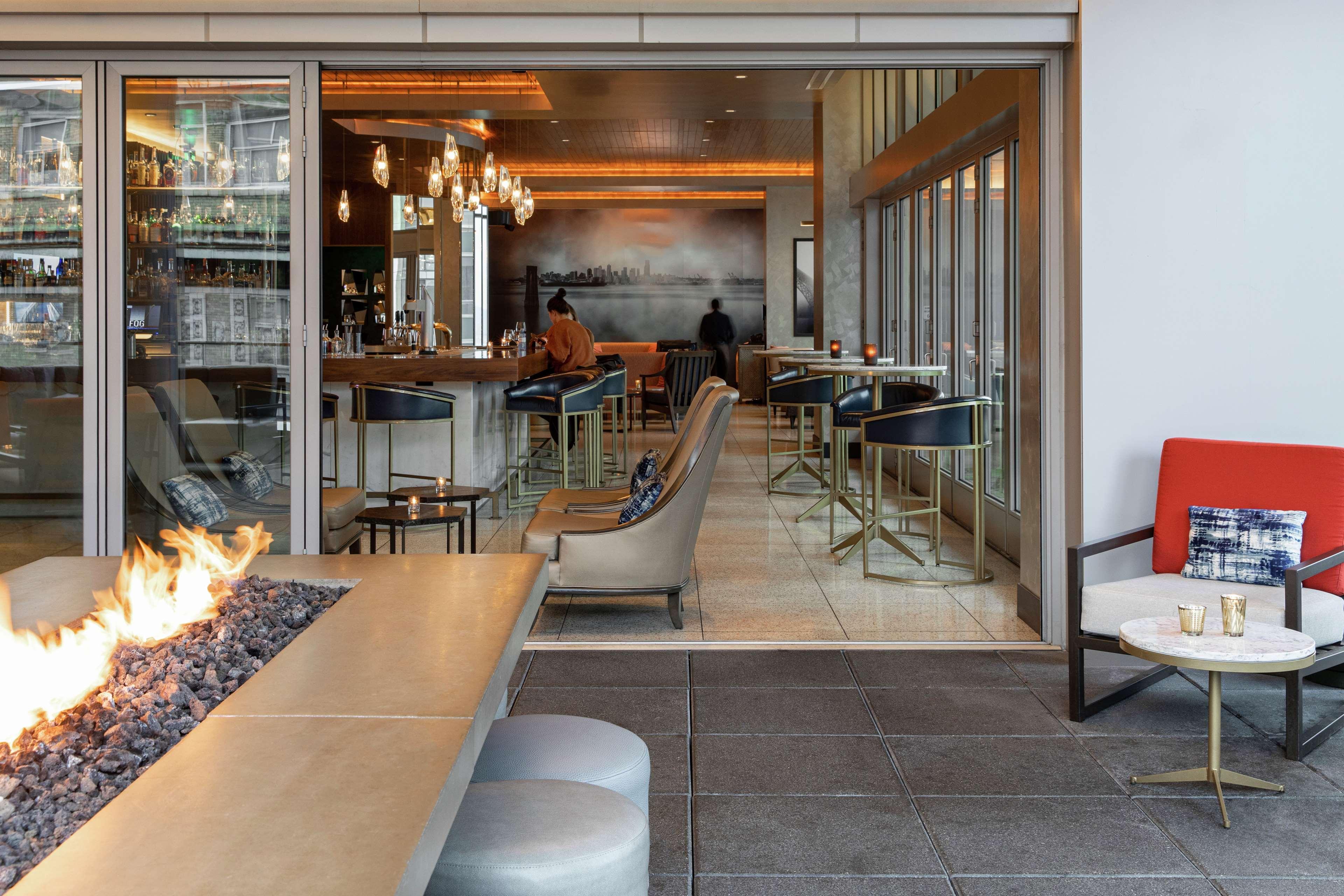 The Charter Hotel Seattle, Curio Collection By Hilton Extérieur photo