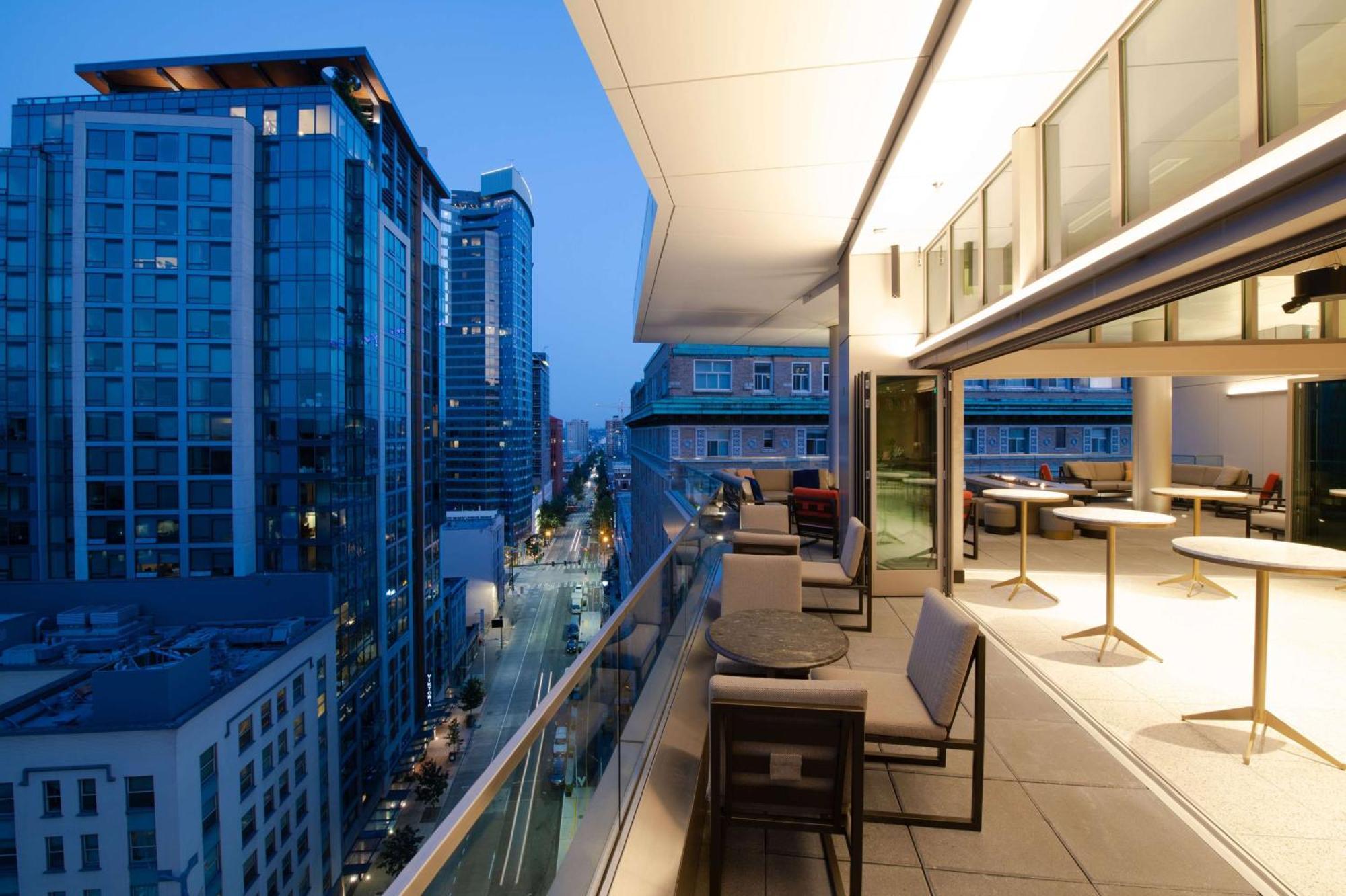 The Charter Hotel Seattle, Curio Collection By Hilton Extérieur photo