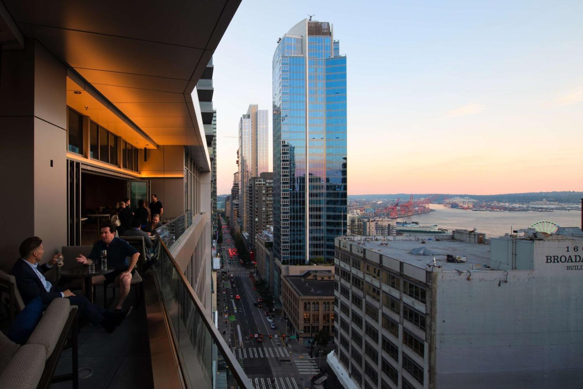 The Charter Hotel Seattle, Curio Collection By Hilton Extérieur photo